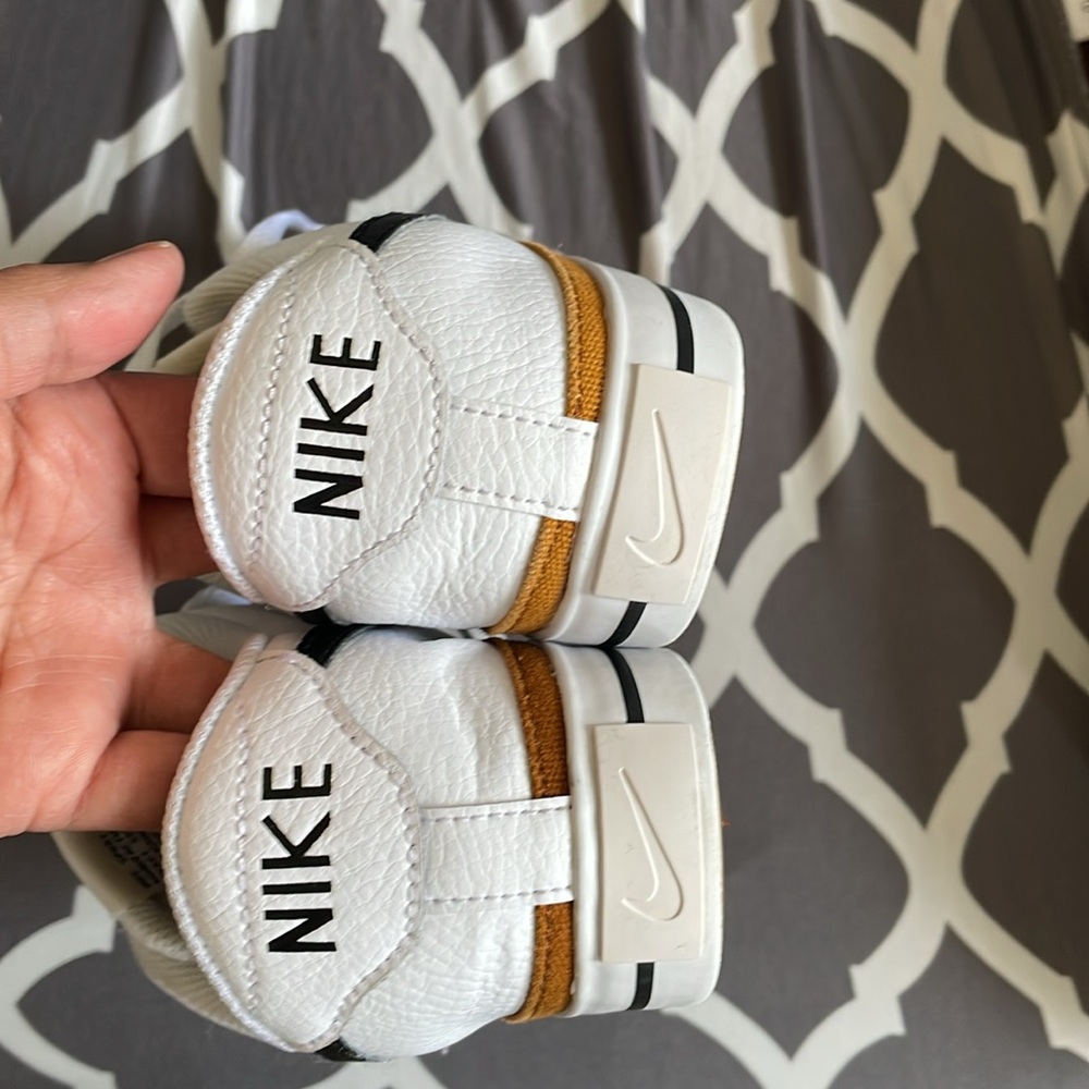 Nike sneaker - Picture 5 of 5